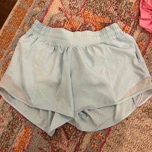 Hotty Hot Short in rare color!!!